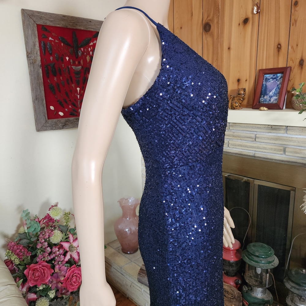 Stunner Boutique Liana Sequin Gown - Navy Blue (L) - Picture 5 of 11